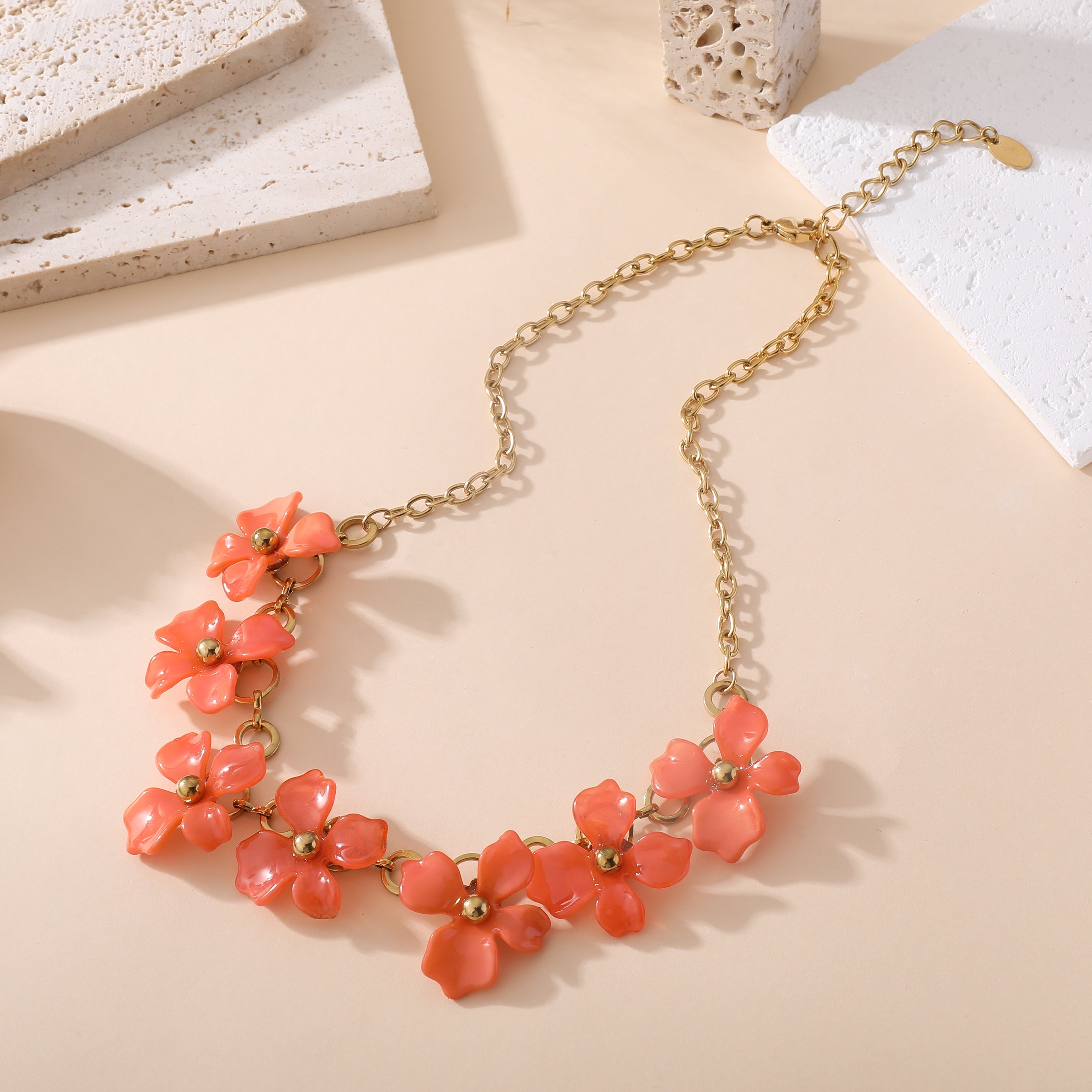 Collier fleurs