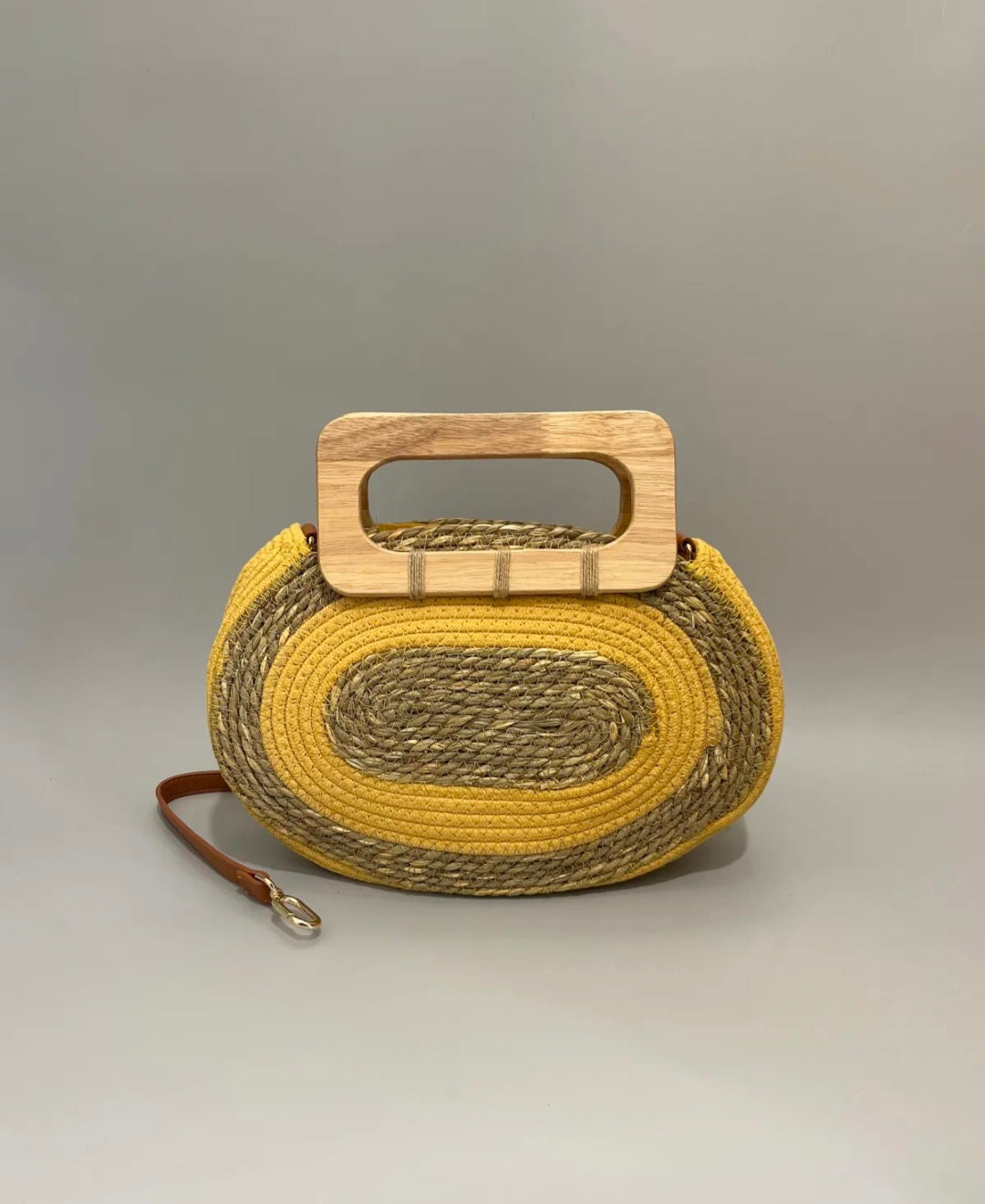 Sac macramé et paille